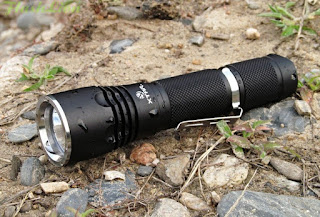 http://flashlionreviews.blogspot.com/2013/07/xtar-b20-pilot-1x18650-review.html