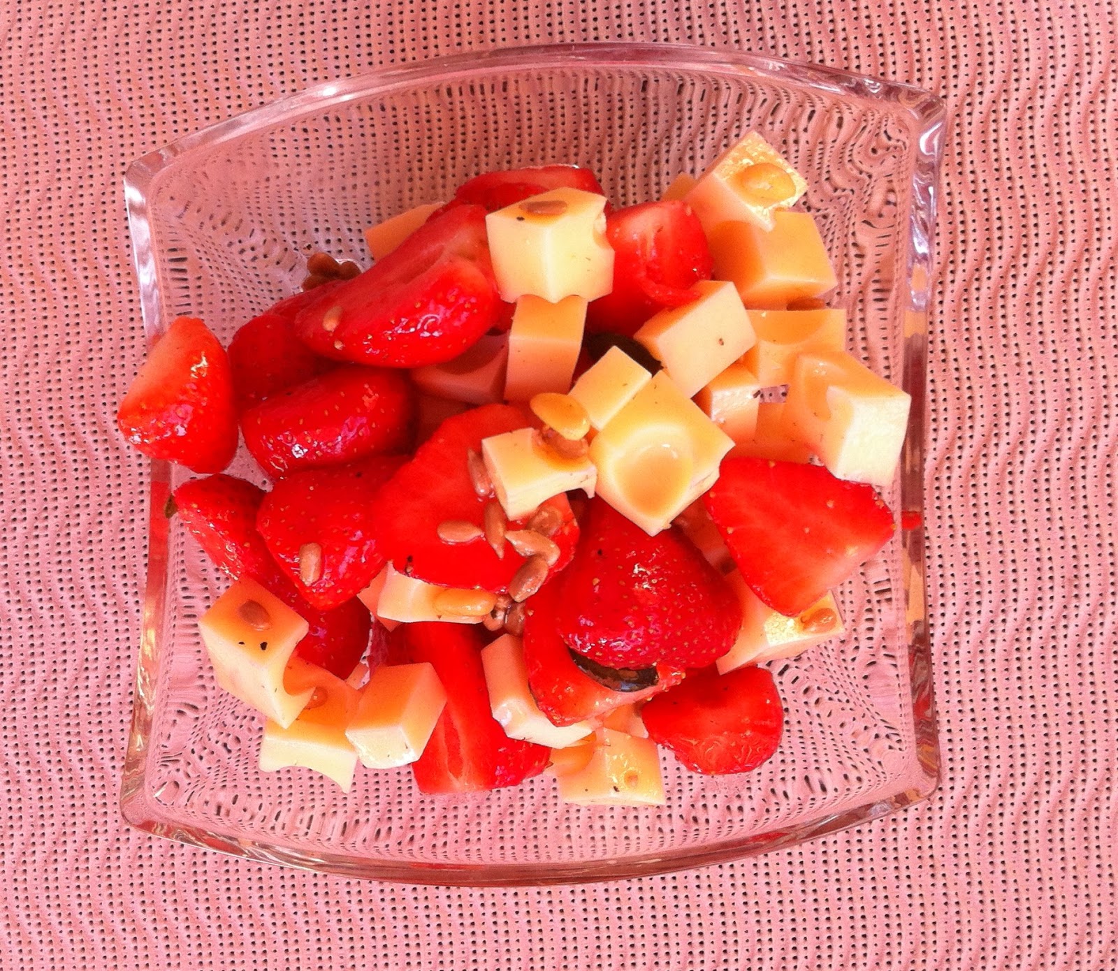 Wessels Küchenwelt: Erdbeer-Käse-Salat