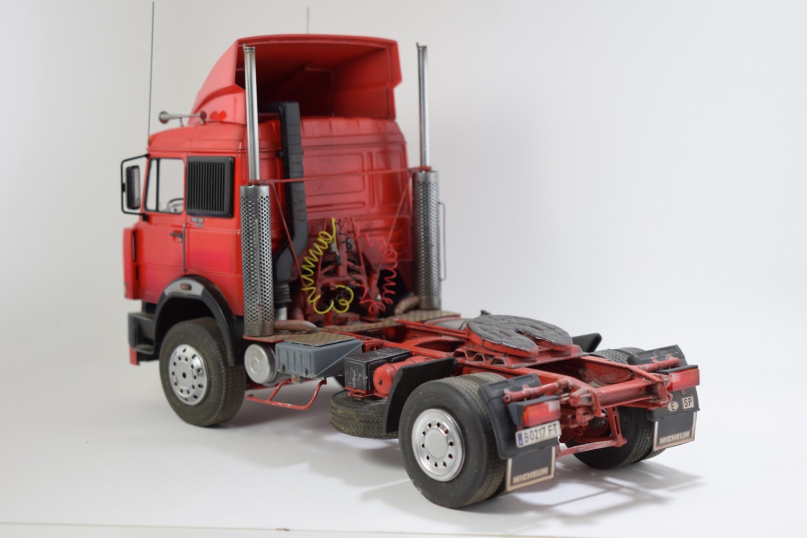 Italeri Feldwerkstatt 1:35 – Modellbausatz Für Erfahrene Modellbauer
