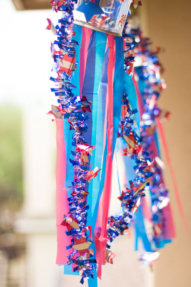 Make these simple patriotic windsocks for the 4th of July with stickers, plastic tablecloths, and a clear paint can. So easy! Make these simple patriotic windsocks for the 4th of July with stickers, plastic tablecloths, and a clear paint can. So easy!