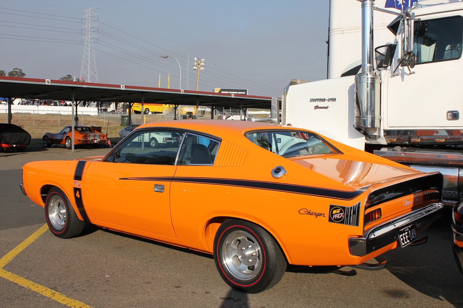 Aussie Old Parked Cars: 1972 Chrysler VH Valiant Charger R/T E49