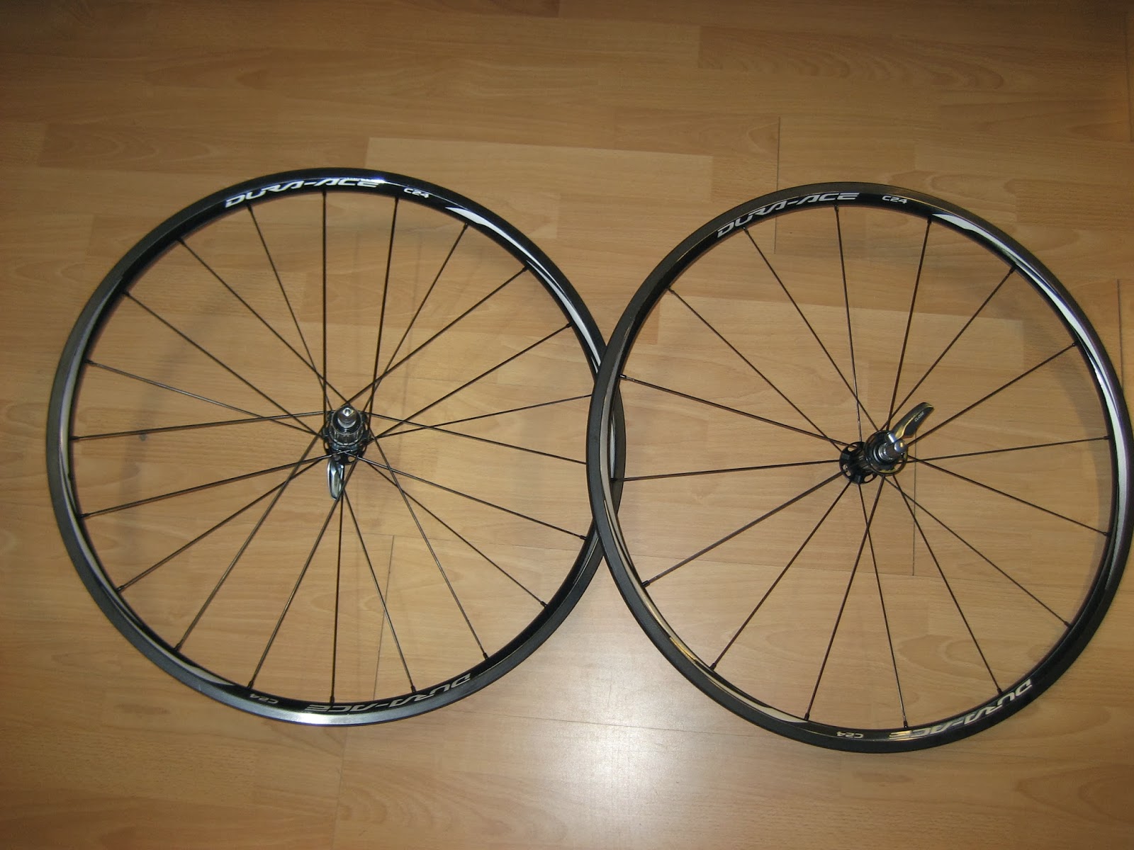 Shimano dura ACE dans roues et sets de roues pour vélo