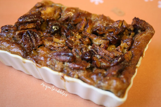 Christmas Eve breakfast idea: individual baked brioche French toast with pecan praline by www.anyonita-nibbles.com