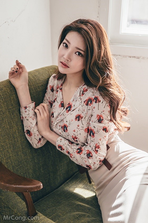Beautiful Park Jung Yoon in the February 2017 fashion photo shoot (529 photos) photo 8-11