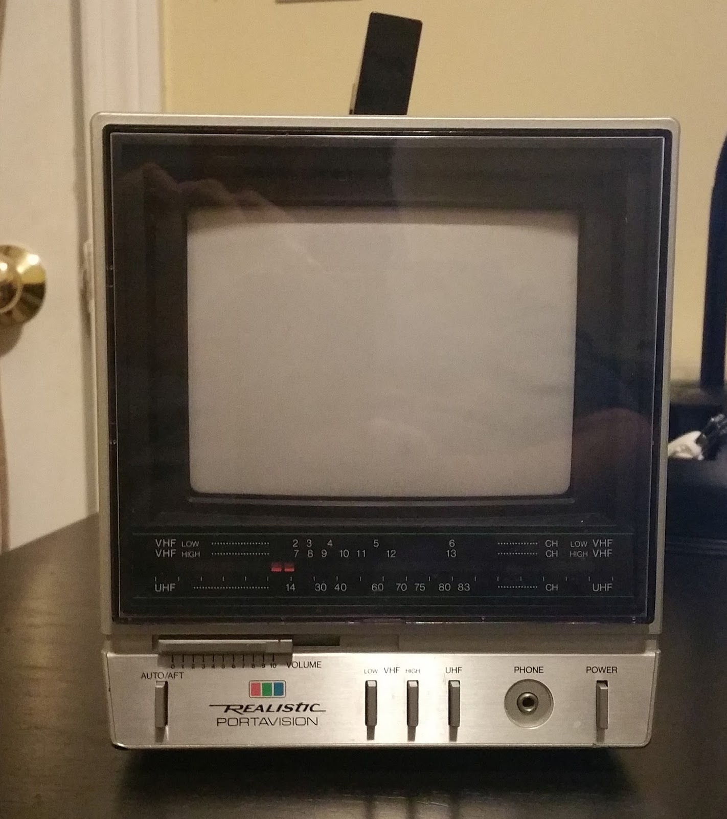 Nerdly Pleasures The Realistic Portavision Portable Television in
