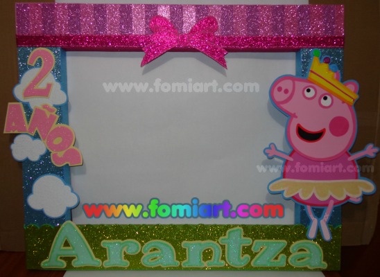 Decoracion en foamy, centros de mesa, Peppa pig