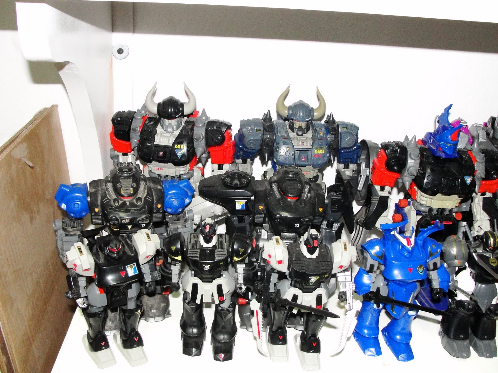 NERDVANA COLECCION DE ZKNIGHTS CASI COMPLETA!