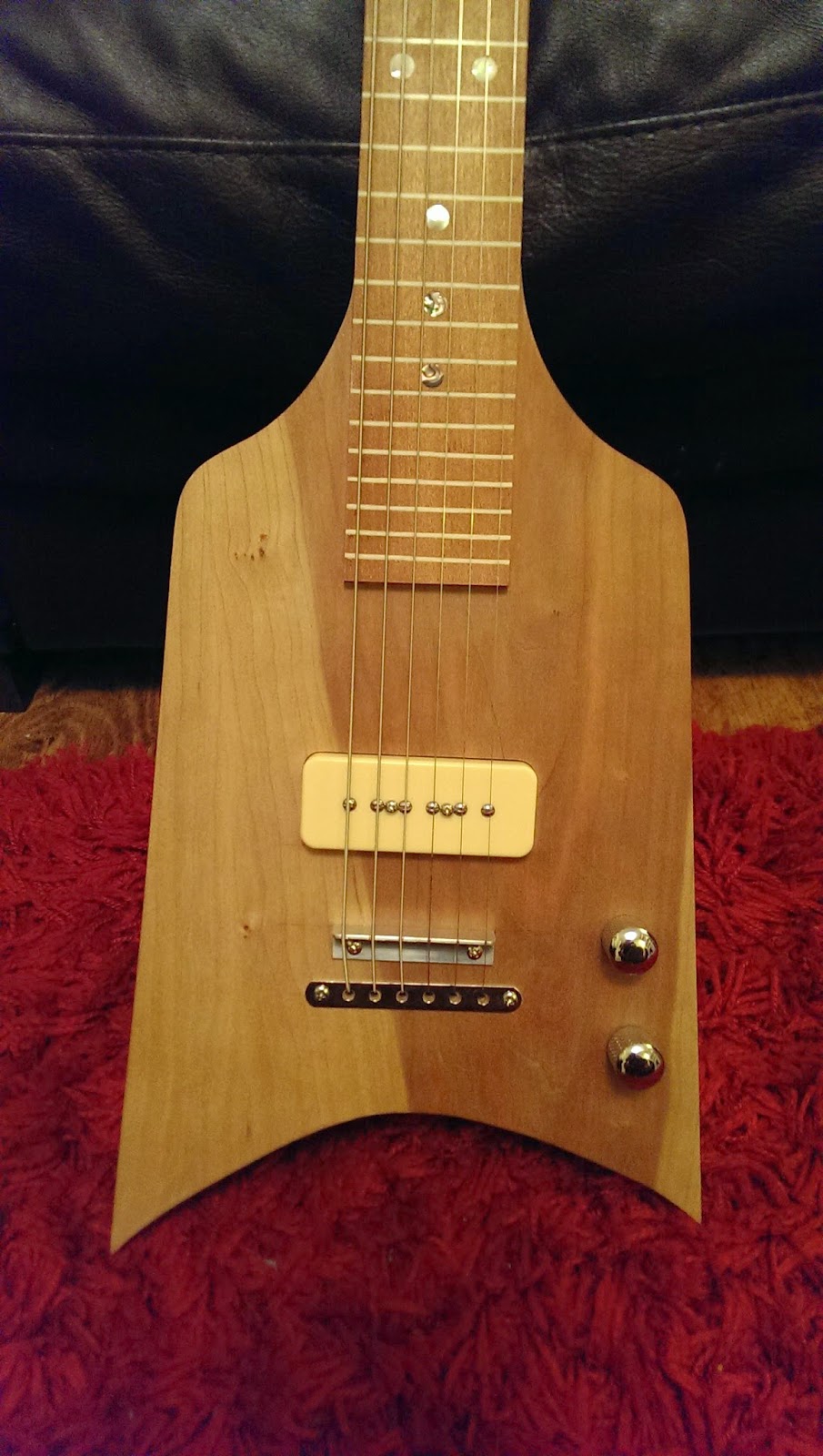DLP Guitars DLP Lap Steel Guitar 7 Electrics and Stringing Up