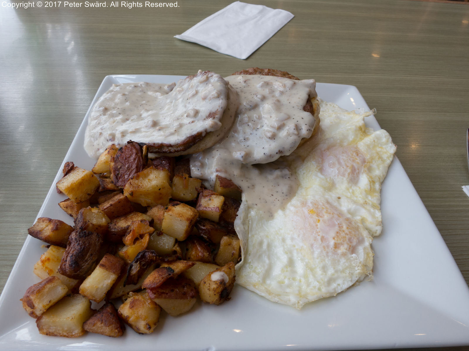 The Daily Lunch Brothers Taverna Salem