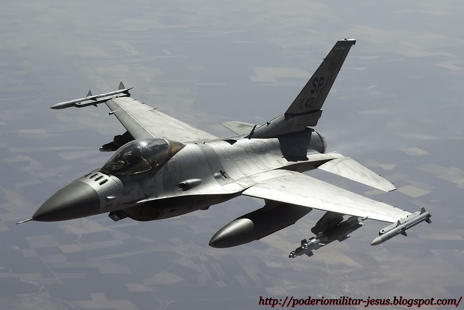 Poderío Militar Accidente con F16 Fuerza Aérea de Corea del Sur; piloto puede expulsar.