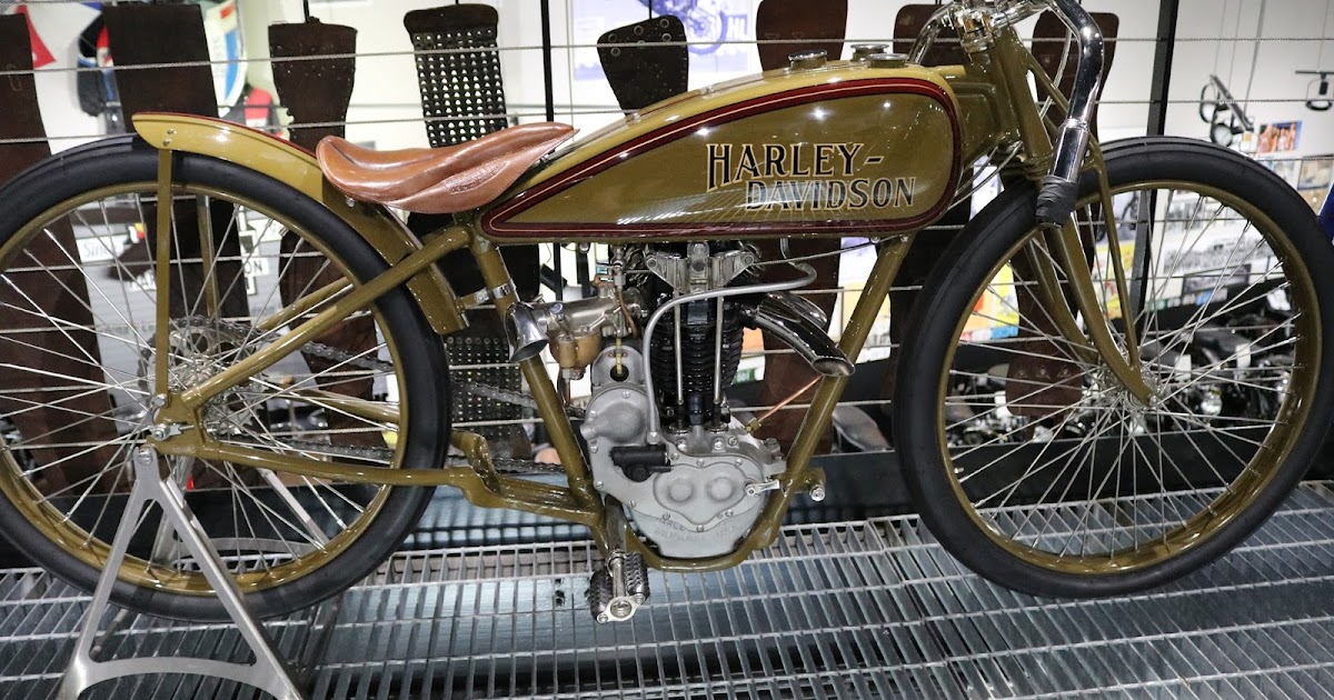 OldMotoDude 1926 HarleyDavidson Peashooter Board Track Racer on