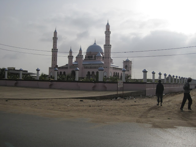 Nueva mezquita de Mbour