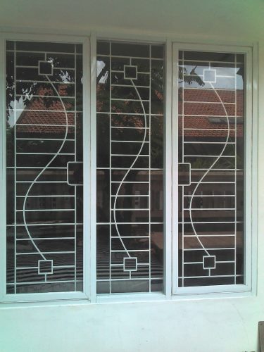 40 Model Teralis Jendela Minimalis, Banyak yang Suka - Rumahku Unik