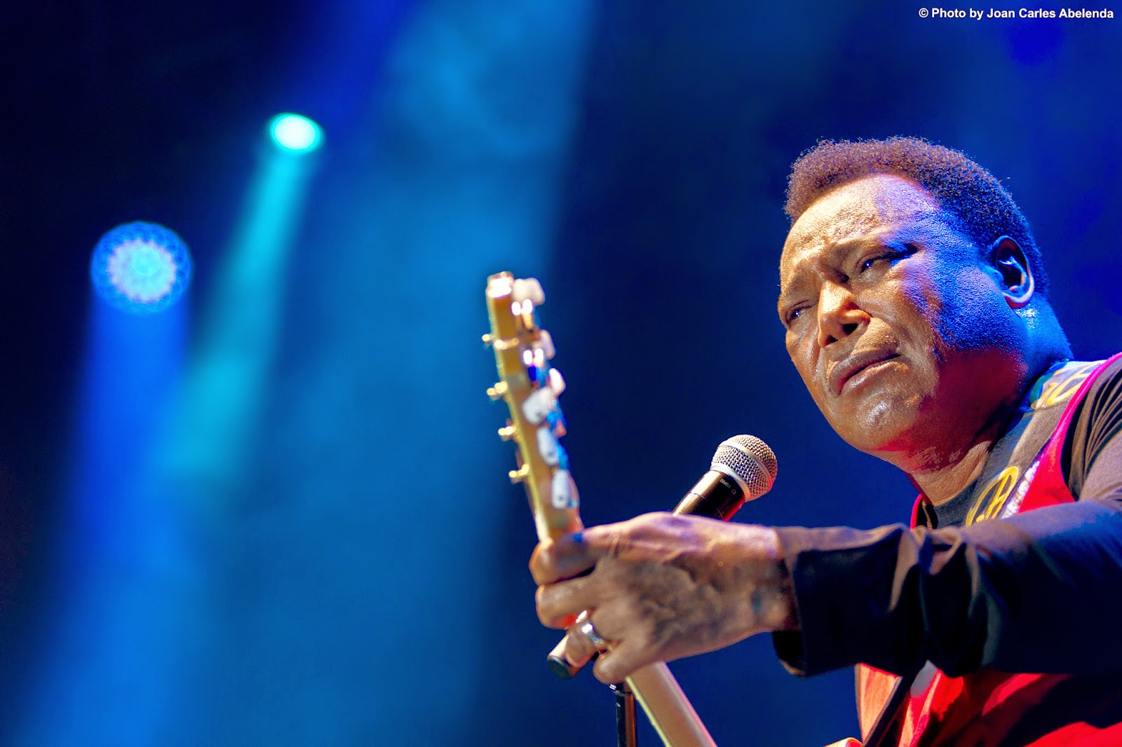 JAZZ Recordings: FOTO: GEORGE BENSON: Fotos del concierto Jardins Palau ...