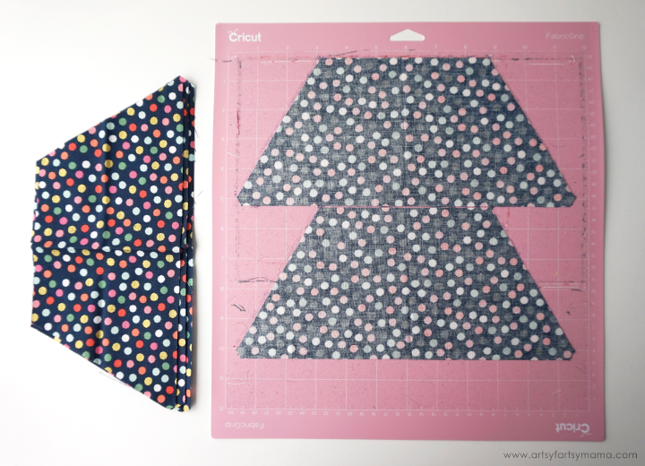 Creating a Half Hexi Quilt is easy when you use the Cricut Maker machine! #CricutMade