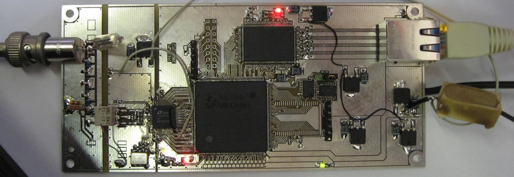 Escute ao vivo de 0 kHz a 30000 kHz Ondas Curtas , Ondas Tropicais ,AM,FM & LW