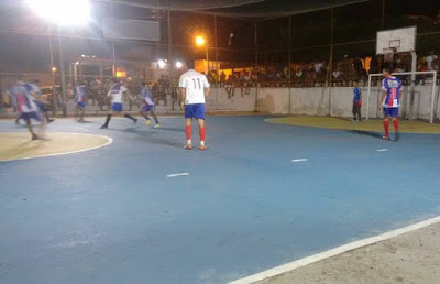 Na noite desta quinta-feira, 28 de janeiro de 2016, mais uma rodada dupla, valendo pela 5ª rodada da Copa Mairi de Futsal, que está sendo realizada na Quadra Municipal, próximo ao terminal rodoviário.