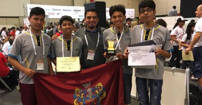Universitarios peruanos campeonan en Mundial de Robótica «Robocup 2017» en Japón Universitarios peruanos campeonan en Mundial de Robótica «Robocup 2017» en Japón