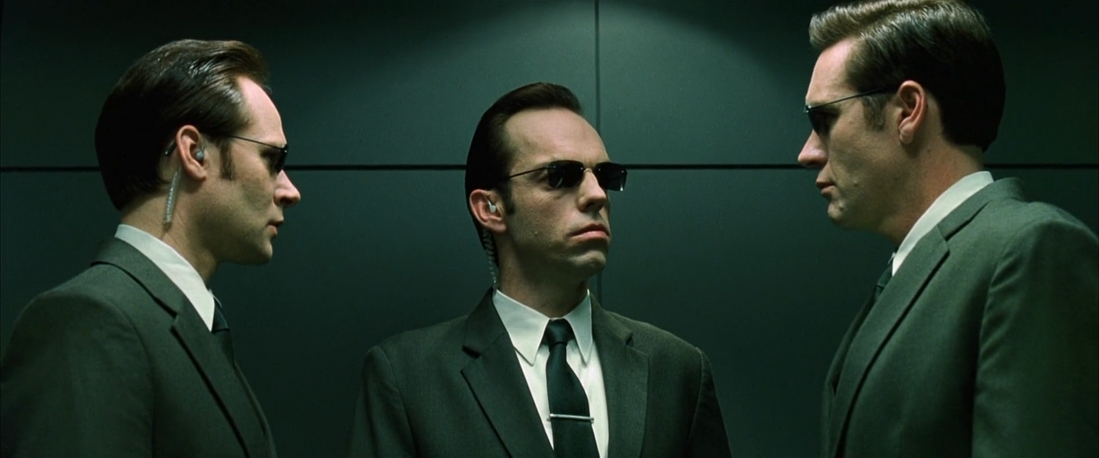 The Matrix 1999 1080p BrRip x264 - 185GB - YIFY