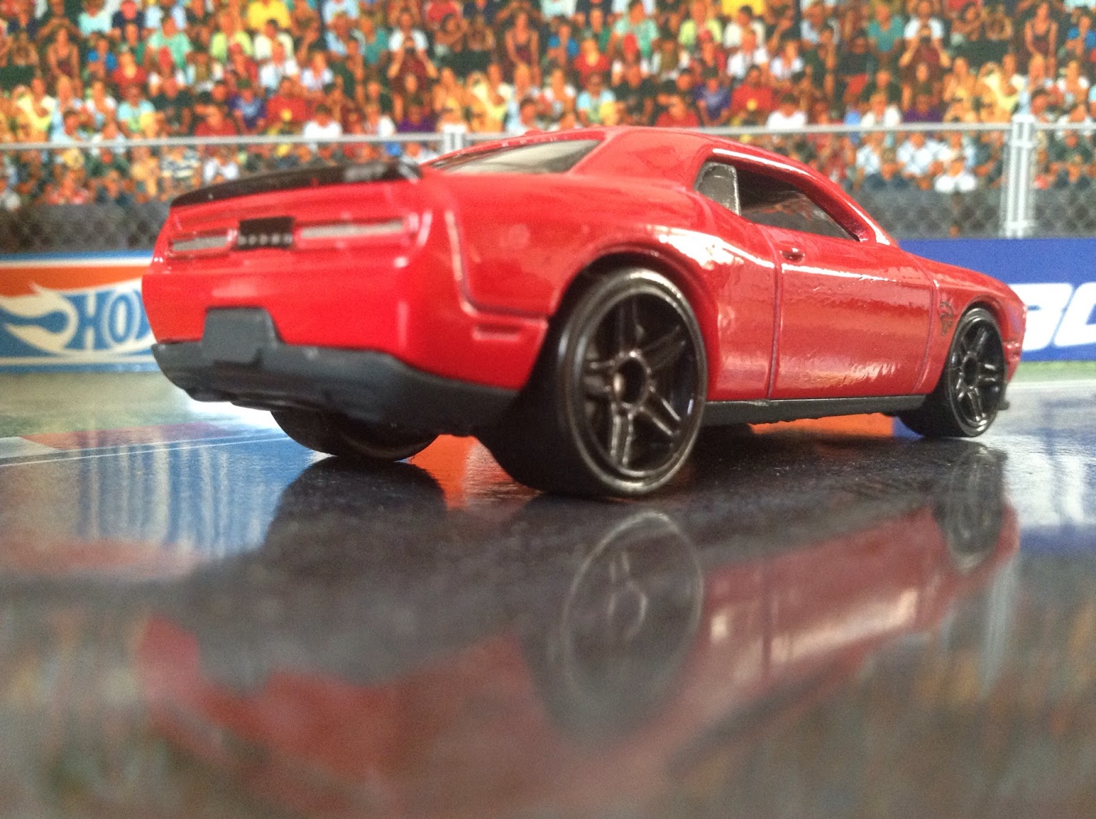 JULIAN'S HOT WHEELS BLOG: '15 Dodge Challenger SRT Hellcat (New for 2015)