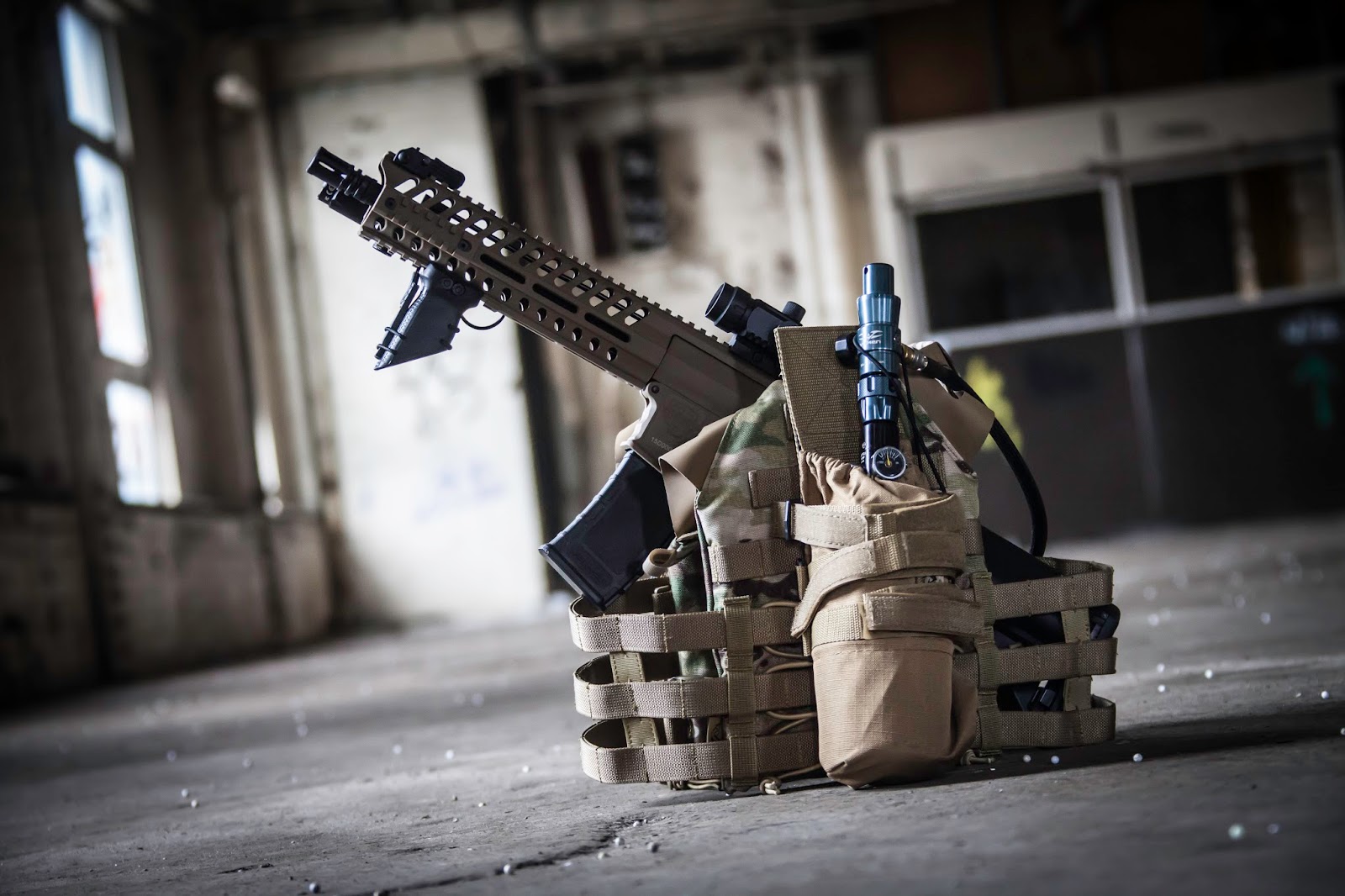 VTACTICAL UNIVERSAL TANK POUCH REVIEW! Femme Fatale Airsoft