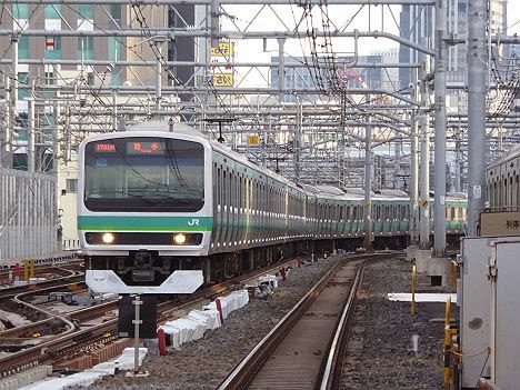 上野東京ライン　常磐・東海道線線直通　E231系