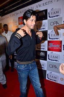 SRK at 'I Am' National Award winning bash