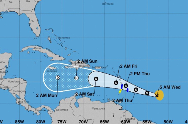 Kirk vuelve a convertirse en tormenta tropical Kirk vuelve a convertirse en tormenta tropical