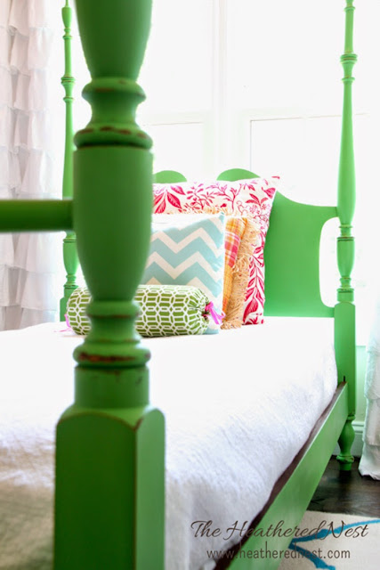 Beautiful, Colorful House Tour from Heathered Nest at 11 Magnolia Lane's Spring Home Tour!