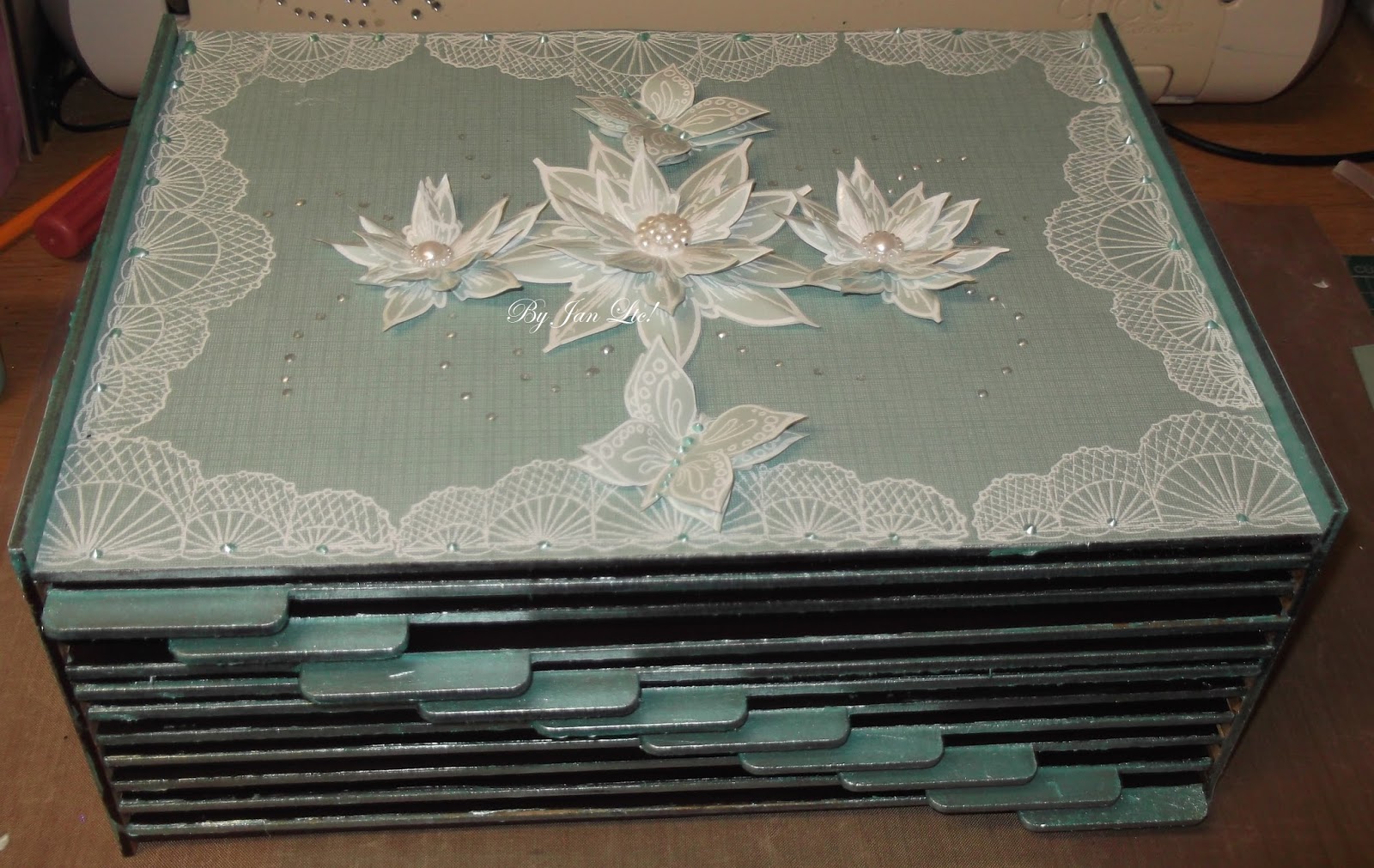 Loves to craft MDF Die Storage...