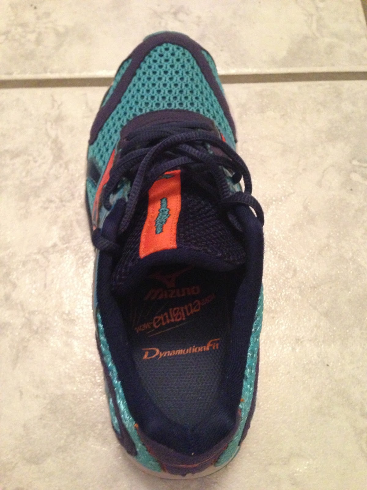 mizuno wave enigma 2