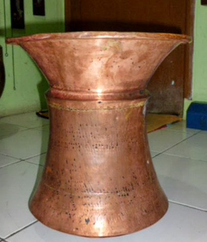Perlengkapan Dapur 5 Peralatan Masak Tradisional Yang Hampir Punah 5 Peralatan Masak Yang Sudah Tergantikan Oleh Alat Modern Dandang Atau Langseng