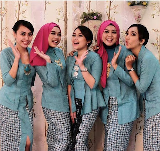 Kebaya Kartini Klasik Kebaya Kartini Klasik