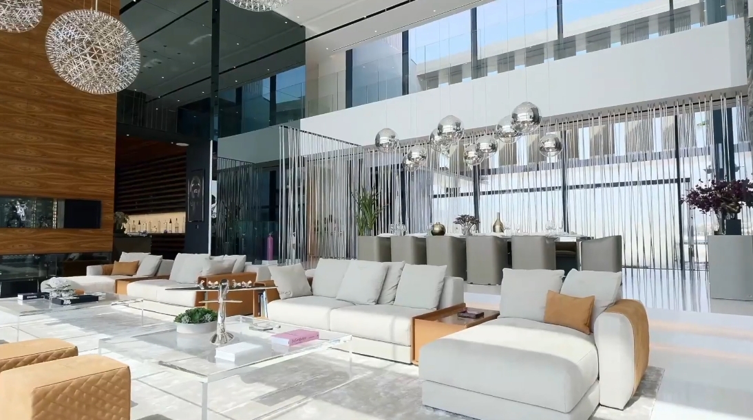 92 Interior Design Photos vs. ONE100, Palm Jumeirah Dubai Luxury Beach Mansion Tour