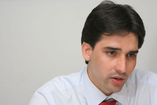 Resultado de imagem para silvio costa filho e armando monteiro