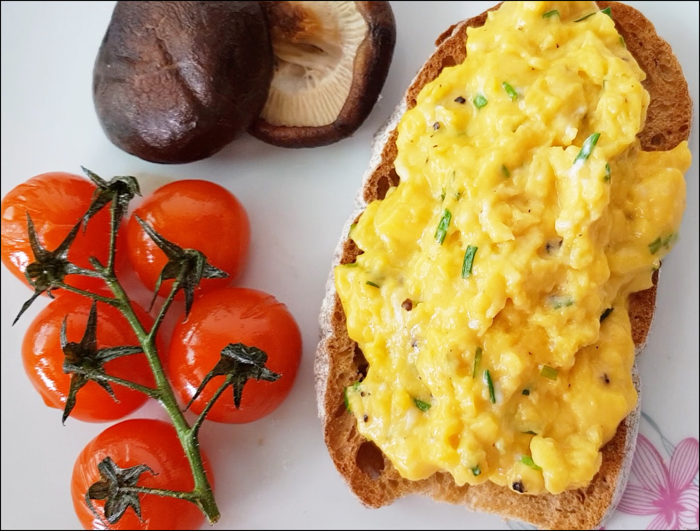 KitchenTigress Gordon Ramsay's Scrambled Eggs