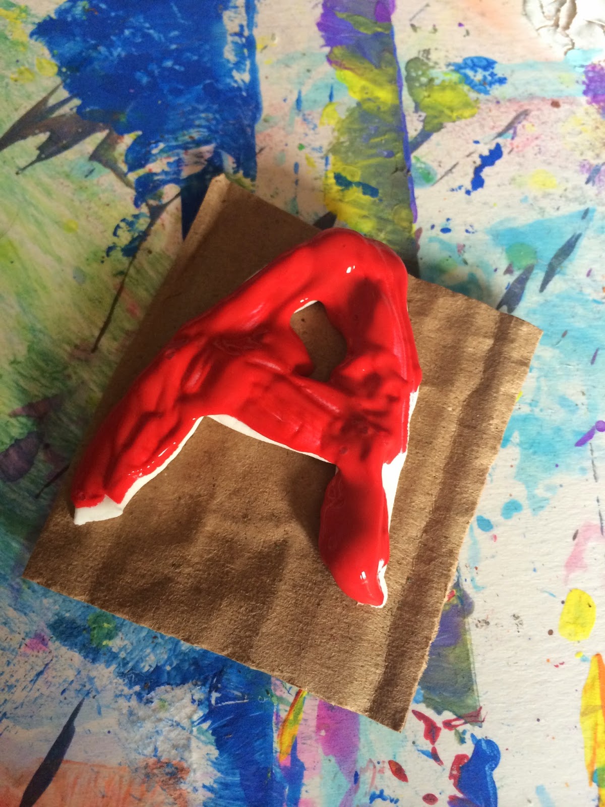 Mini Monets and Mommies: Apple Alphabet Art with the Letter A