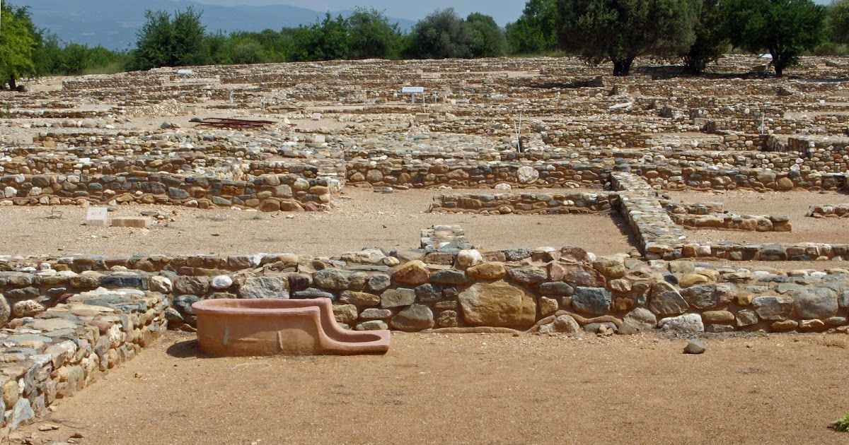 Megas Alexandros Olynthus and its houses