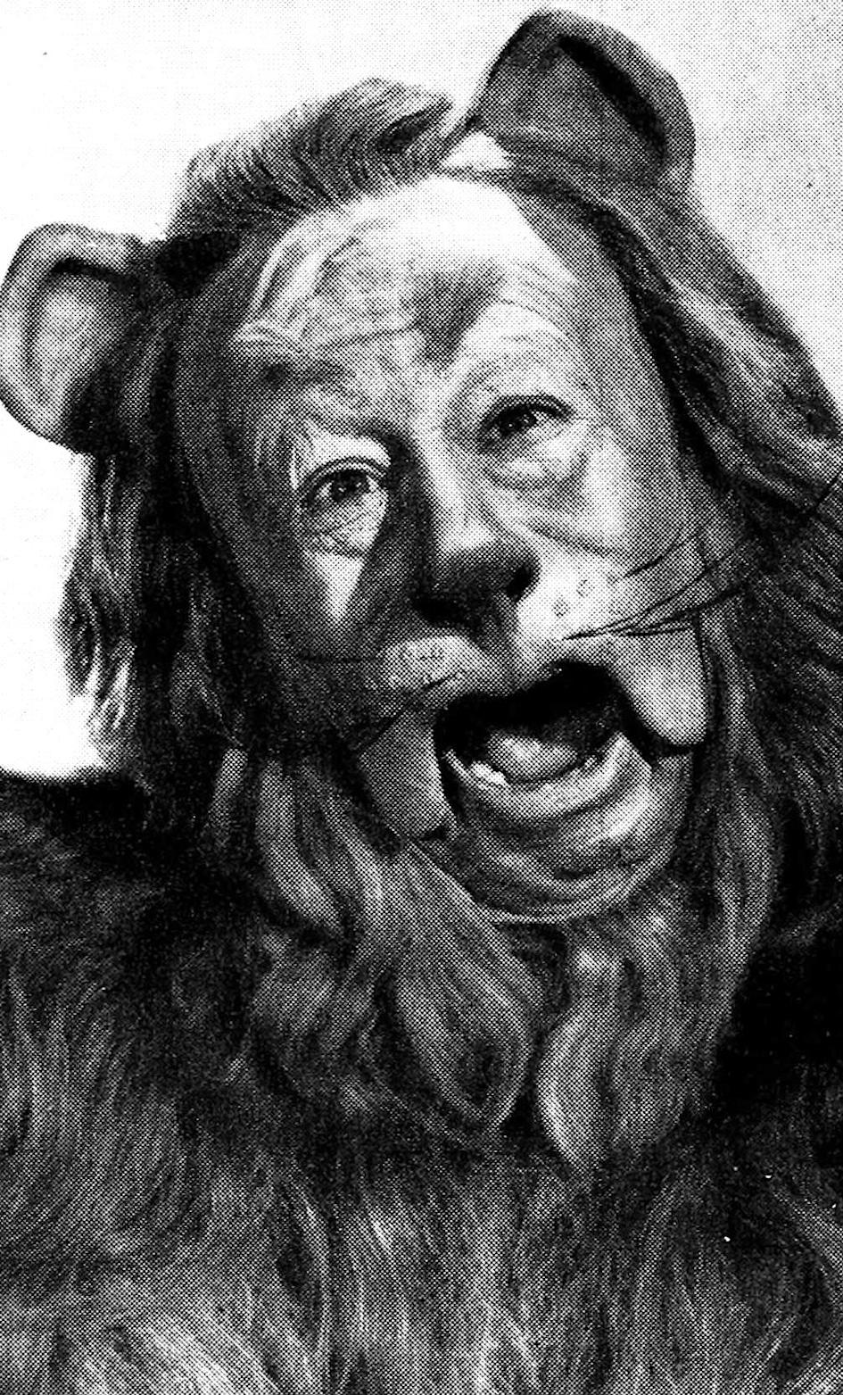 Cowardly Lion Wizard Of Oz Bert Lahr as the Cowardly Lion in the 1939 film 'The Wizard Of Oz'