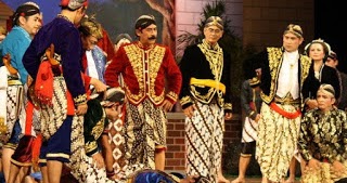 Gadis Net Makalah Tentang Teater Lengkap Gadisnet