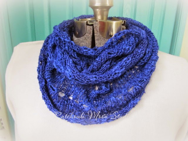Patchouli Moon Studio~Dew Drop Knit Cowl