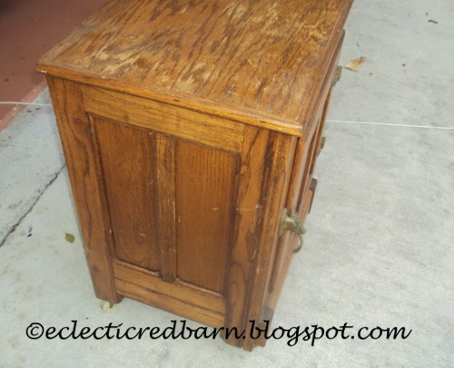 Eclectic Red Barn: Side table that needs work