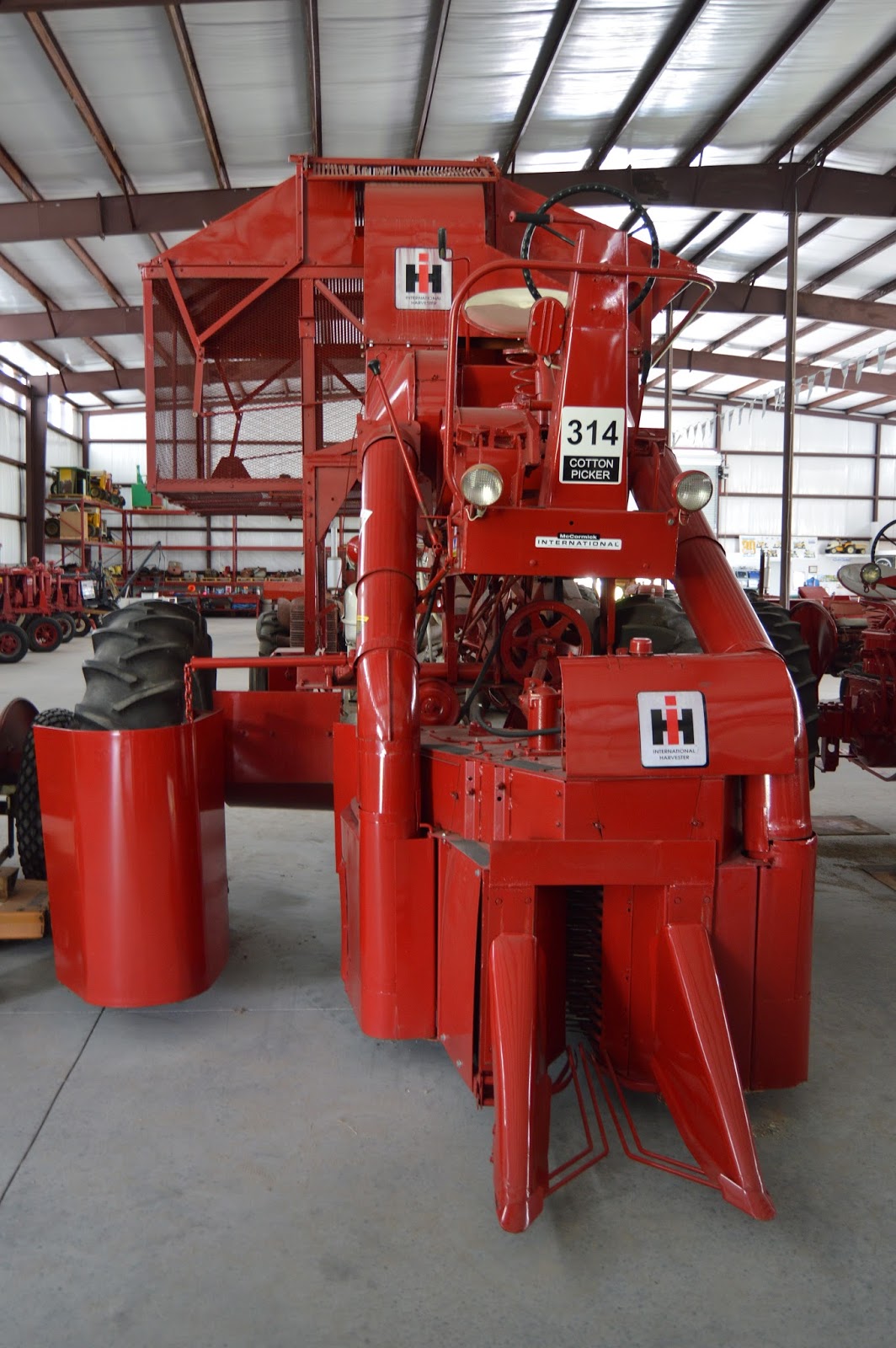 DLD Reference Cotton Pickers