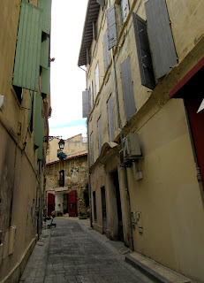 Calles de Arlés. La Camarga. La Provenza