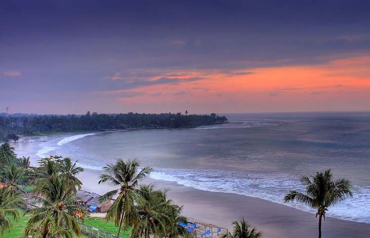Travelling Ke Pantai Pasir Putih Florida Anyer Banten Media Travelling