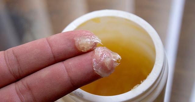You Can Make This Chili Oil Balm for Effective Muscle and Joint Pain Relief