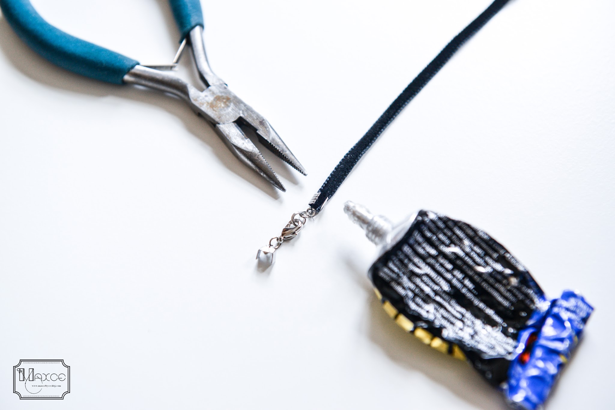 MAXCE DIY choker necklace