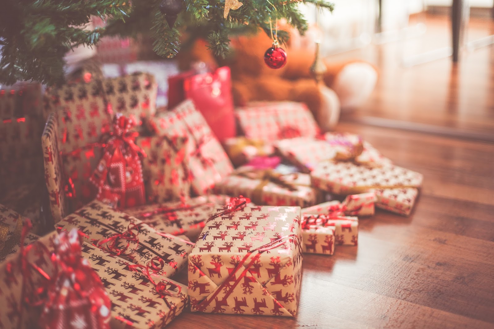 25 Reasons Why I Love Christmas 