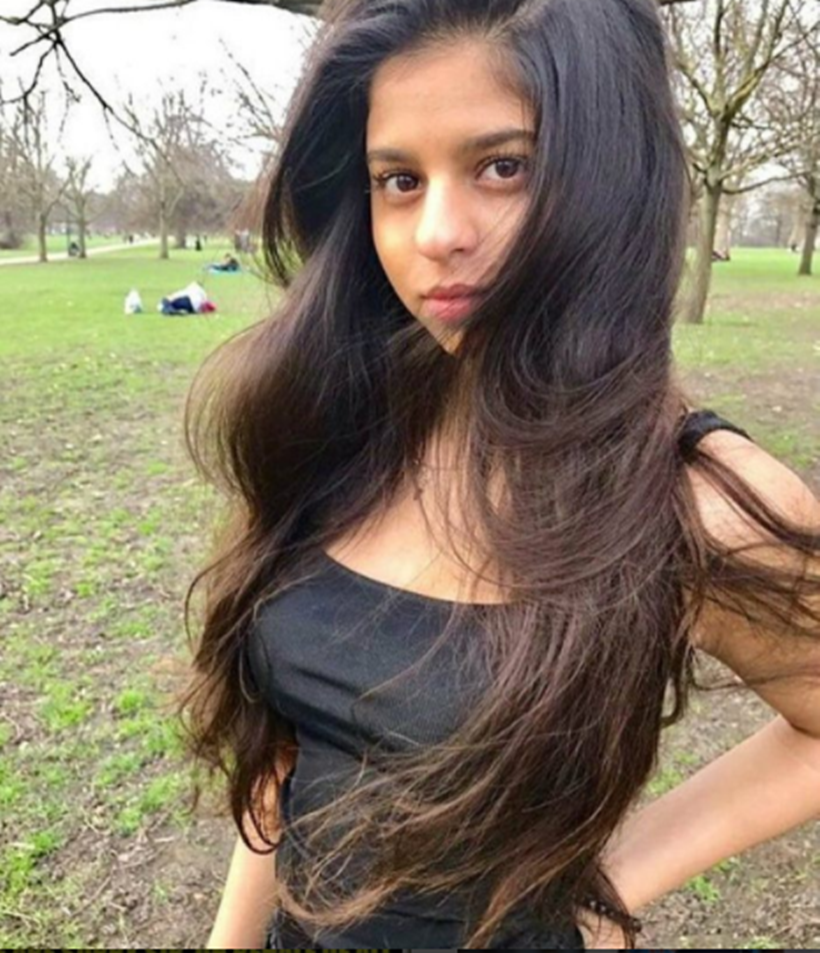 suhana khan Top 10 Hot and Beautiful HQ Images - Yfeeds