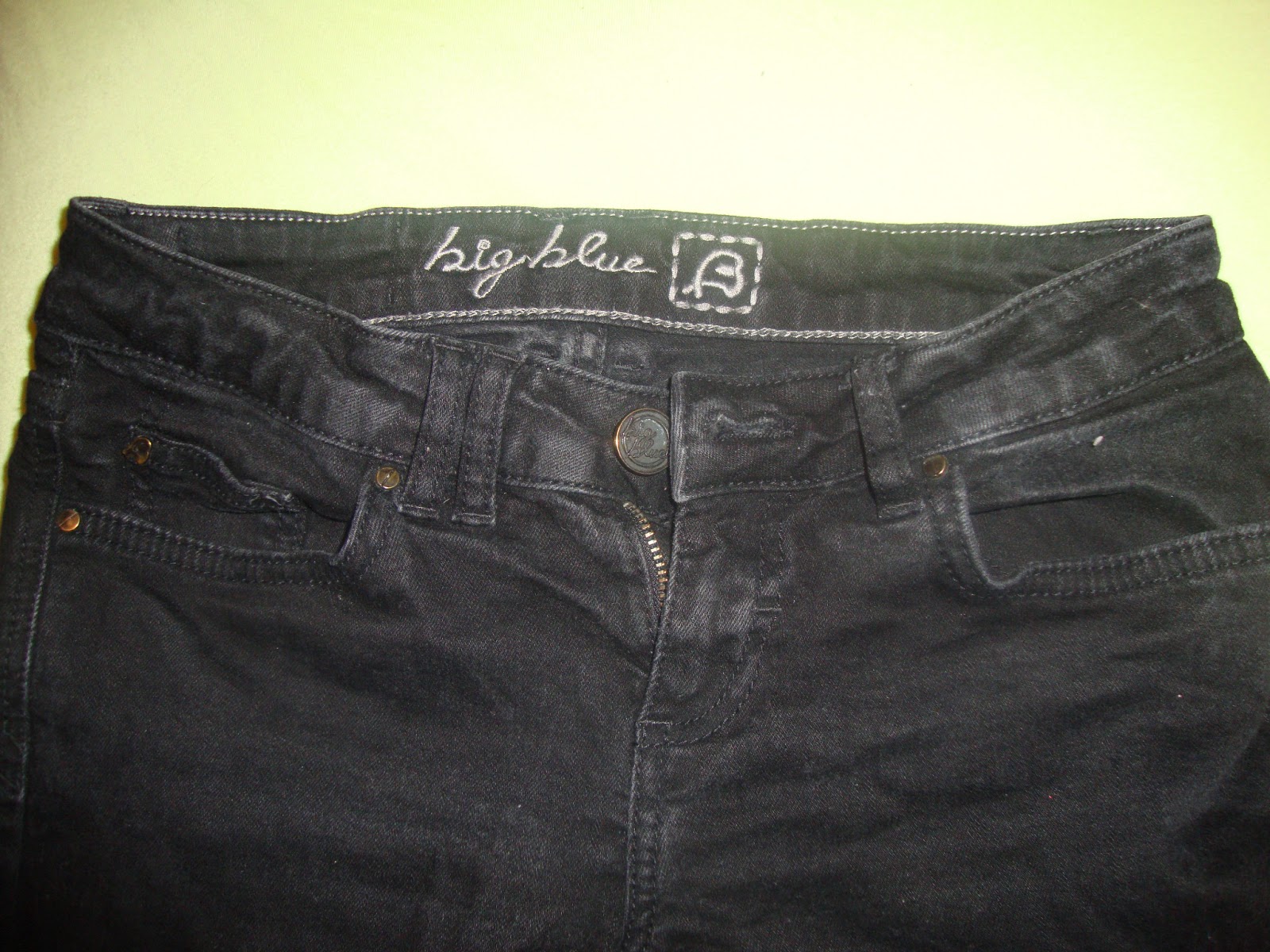 Zwischen Eden und Hades Jeans färben